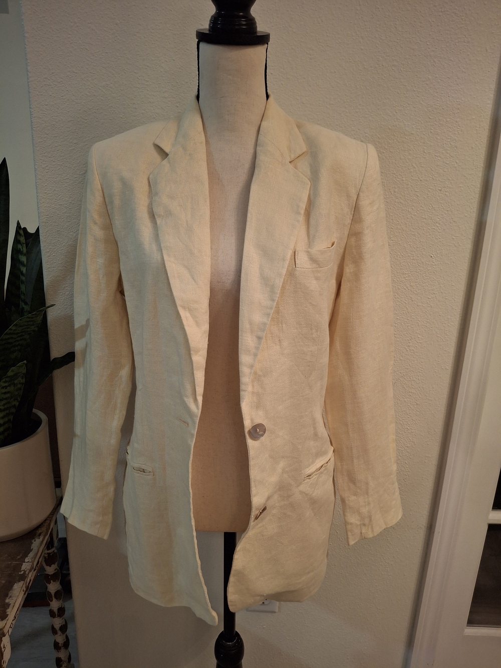 Vintage Jennifer Moore Butter Yellow Linen Blazer